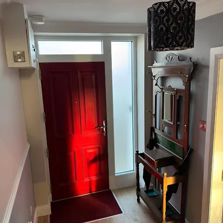 Charlie Og's Bridge House Дом отдыха Данглоу