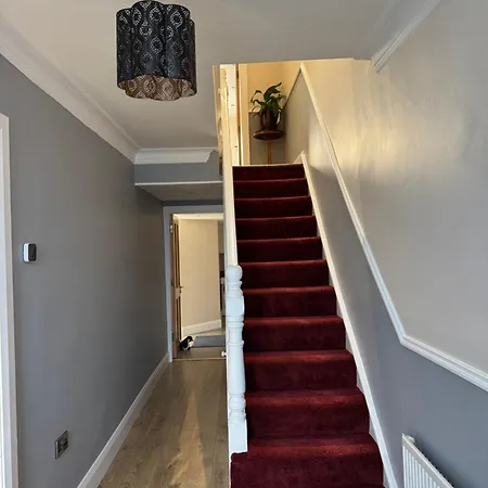 Charlie Og's Bridge House دونغلو