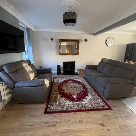 بيت للعطل Charlie Og's Bridge House دونغلو