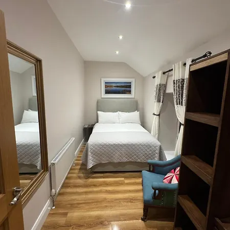 Charlie Og's Bridge House بيت للعطل *
