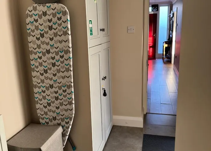 Feriehus Charlie Og's Bridge House *