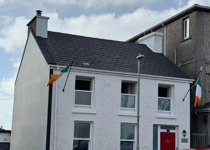 بيت للعطل Charlie Og's Bridge House دونغلو